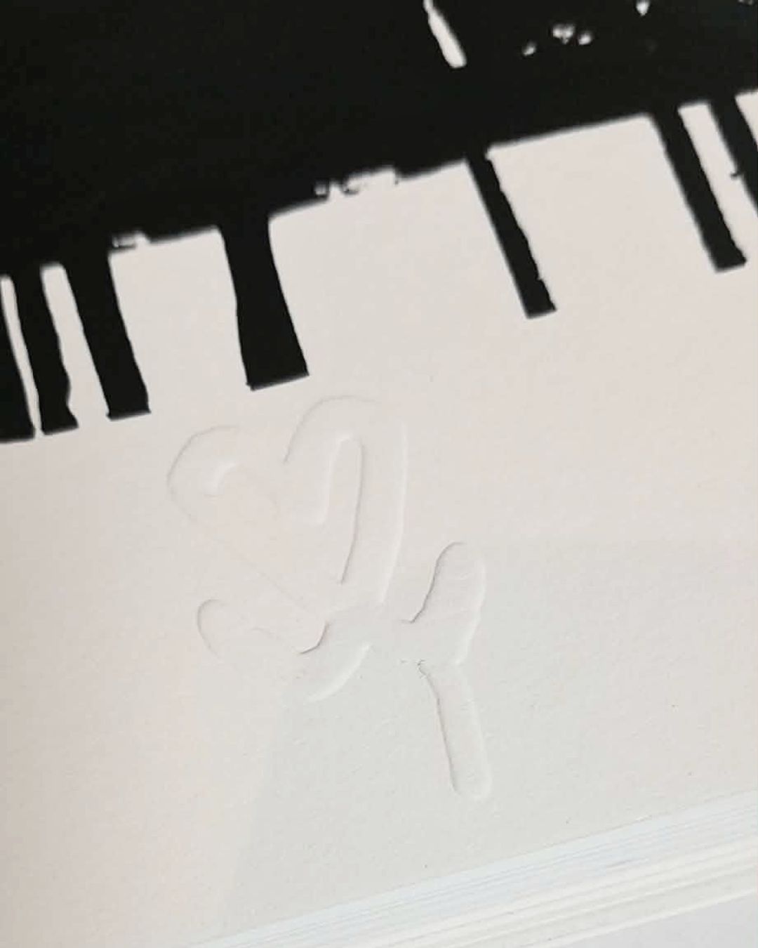 Sérigraphie-jjv-clocher-rodez-embossées